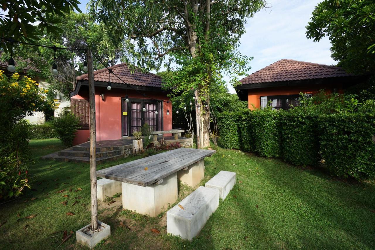Bayview Resort Ban Chak Phai Exterior foto